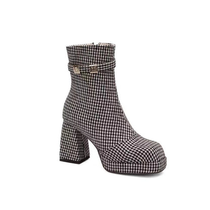 Wunderschön gefertigte Orthopädische Stiefel