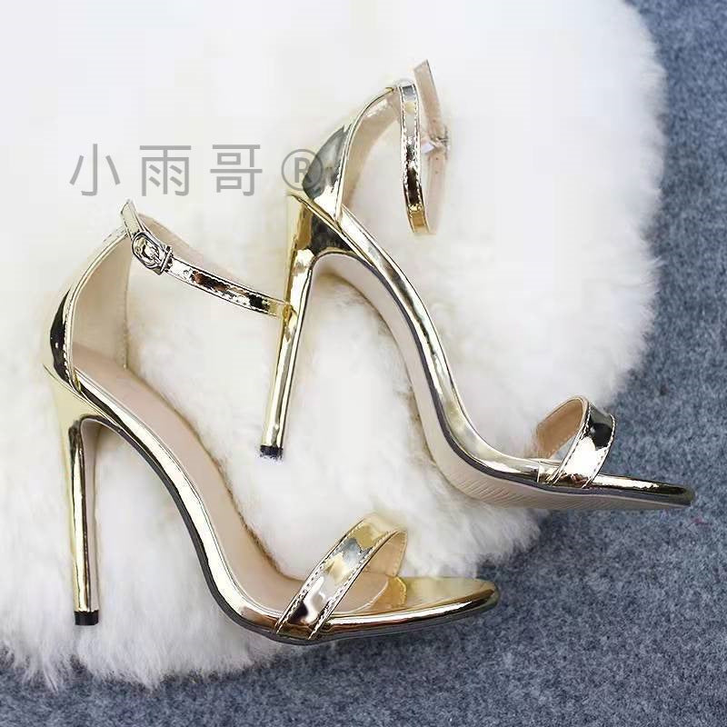 Elegante Orthopädische Sandalen für jeden Schritt