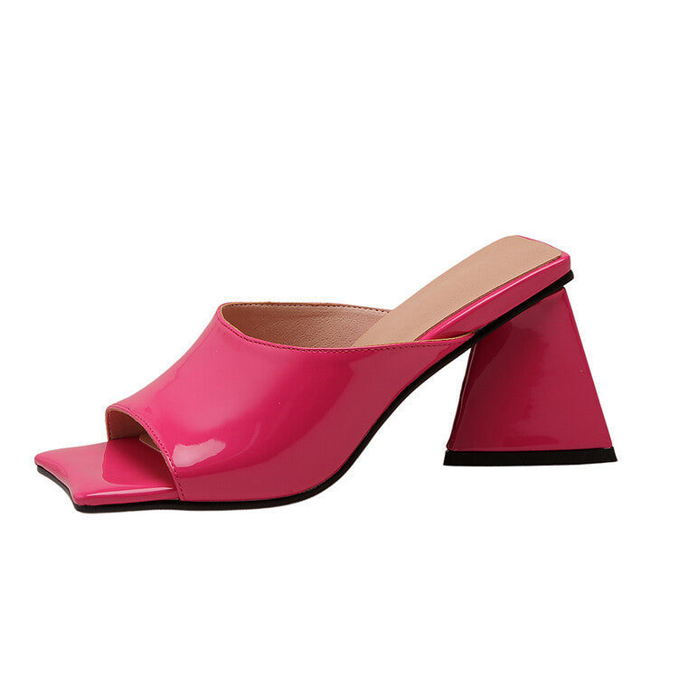 Anmutige Orthopädische Sandalen für modernen Look