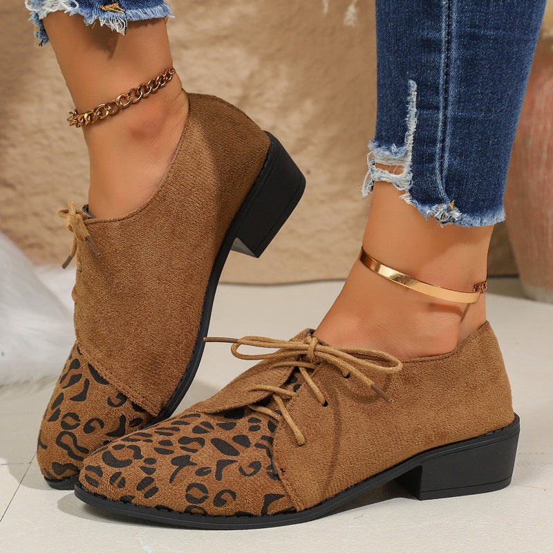 Elegante Orthopädische Schuhe für jeden Schritt