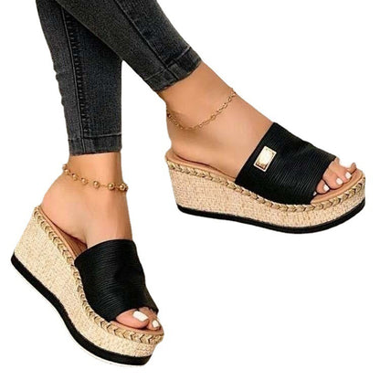 Schicke Orthopädische Sandalen mit einzigartigem Design