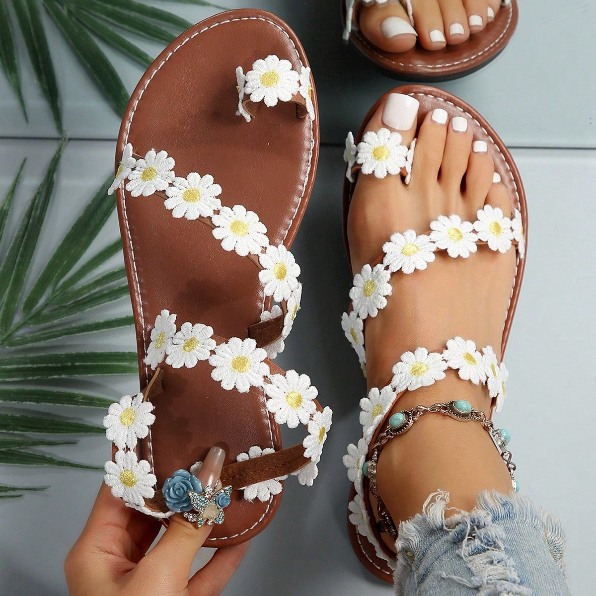 Klassische Orthopädische Sandalen mit zeitlosem Stil