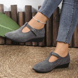 Bequeme Orthopädische Schuhe für den Alltag