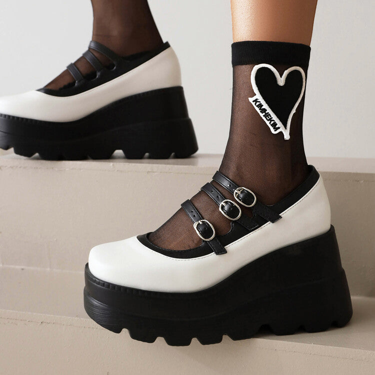 Schicke Orthopädische Schuhe mit einzigartigem Design