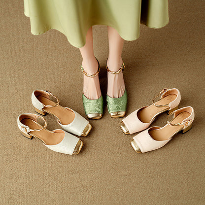 Anmutige Orthopädische Sandalen für modernen Look