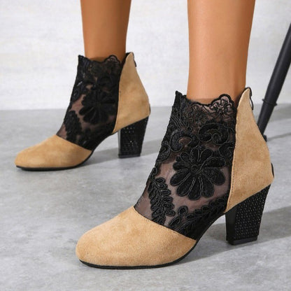 Anmutige Orthopädische Stiefel für modernen Look