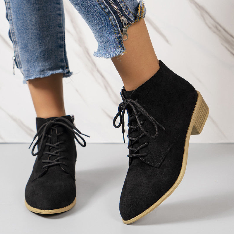 Schicke Orthopädische Stiefel mit einzigartigem Design