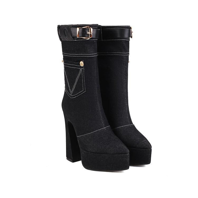 Schicke Orthopädische Stiefel mit einzigartigem Design
