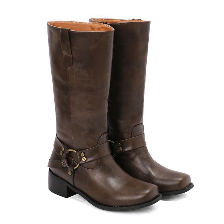 Wunderschön gefertigte orthopädische Stiefel