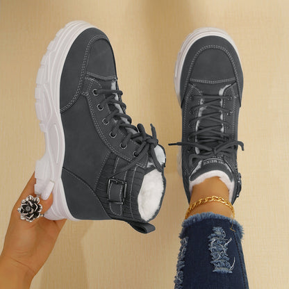 Anmutige Orthopädische Stiefel für modernen Look