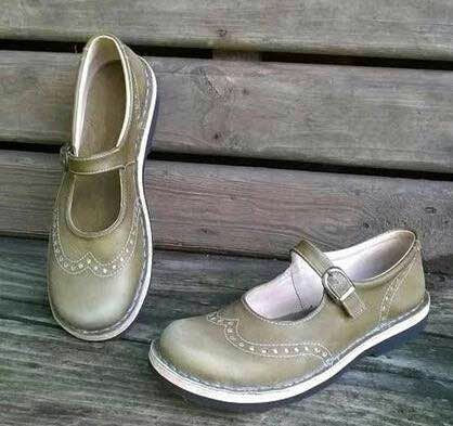 Schicke Orthopädische Schuhe mit einzigartigem Design