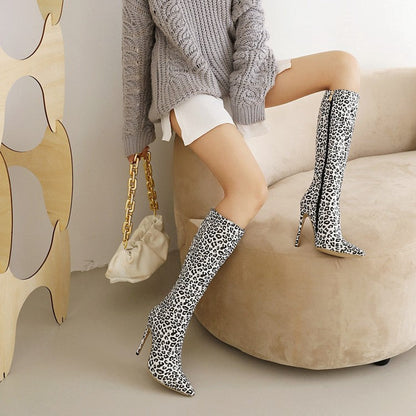 Bequeme orthopädische Stiefel für den Alltag