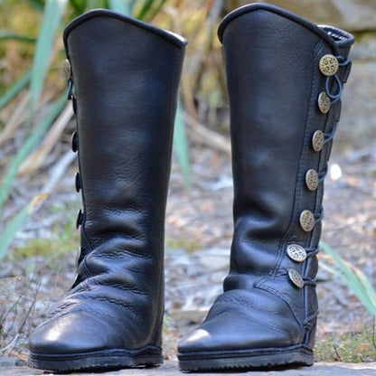 Wunderschön gefertigte orthopädische Stiefel