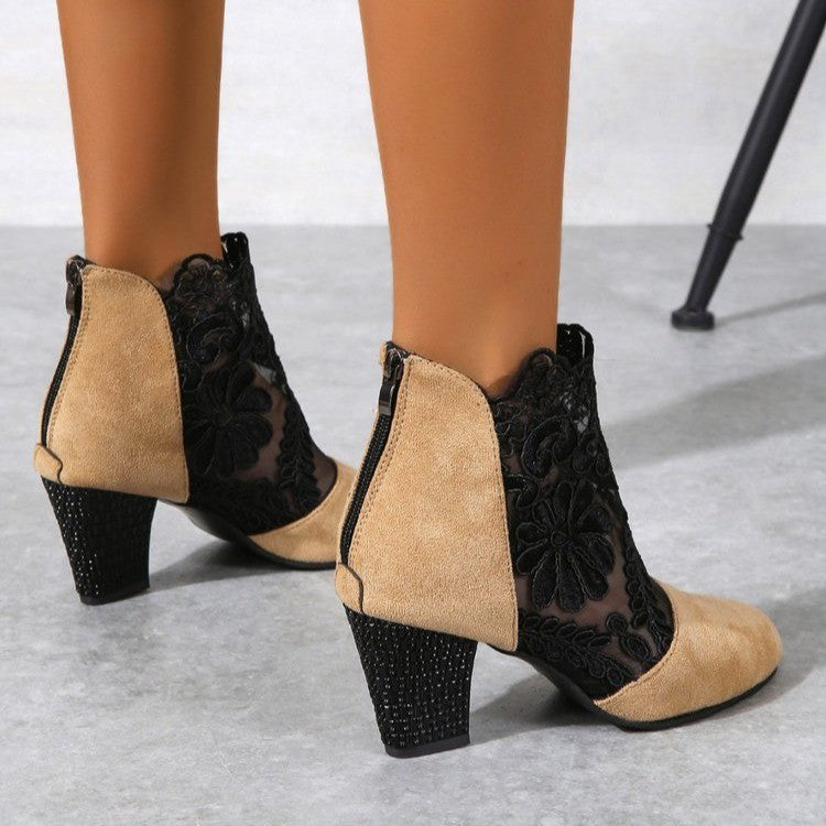 Anmutige Orthopädische Stiefel für modernen Look