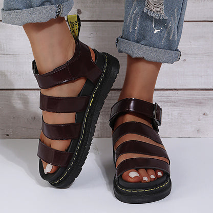 Anmutige Orthopädische Sandalen für modernen Look