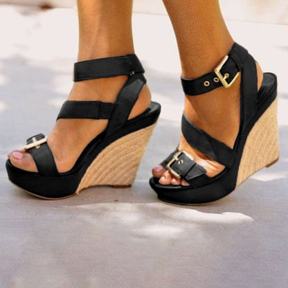 Anmutige Orthopädische Sandalen für modernen Look