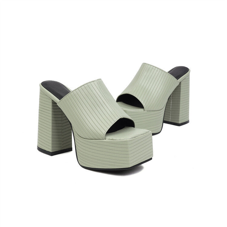 Anmutige Orthopädische Sandalen für modernen Look