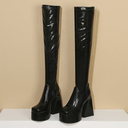 Schicke Orthopädische Stiefel mit einzigartigem Design
