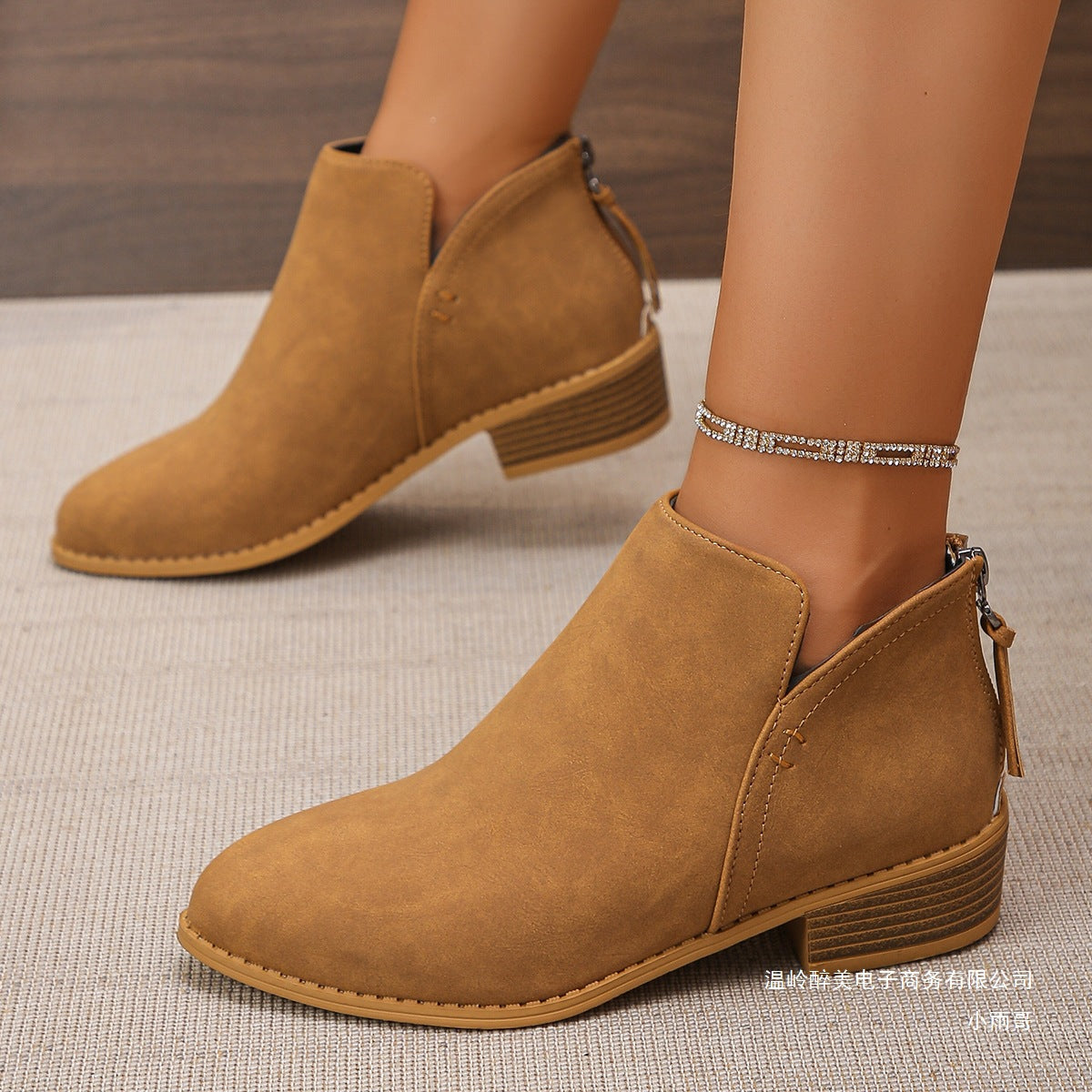 Anmutige Orthopädische Stiefel für modernen Look