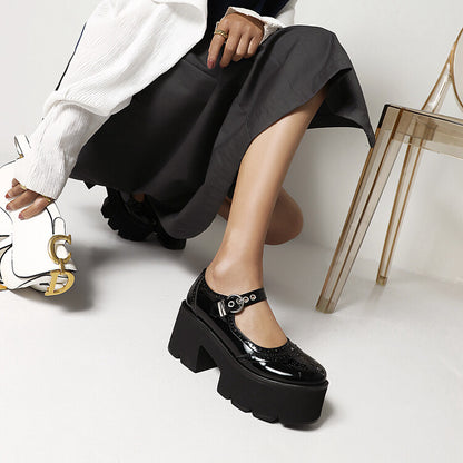 Schicke Orthopädische Schuhe mit einzigartigem Design