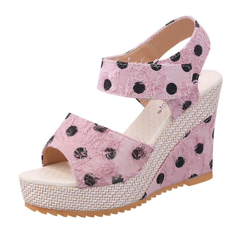 Klassische Orthopädische Sandalen mit zeitlosem Stil