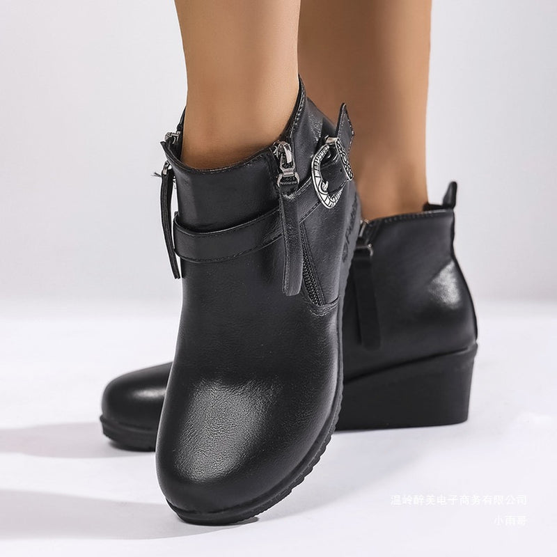 Klassische Orthopädische Stiefel mit zeitlosem Stil