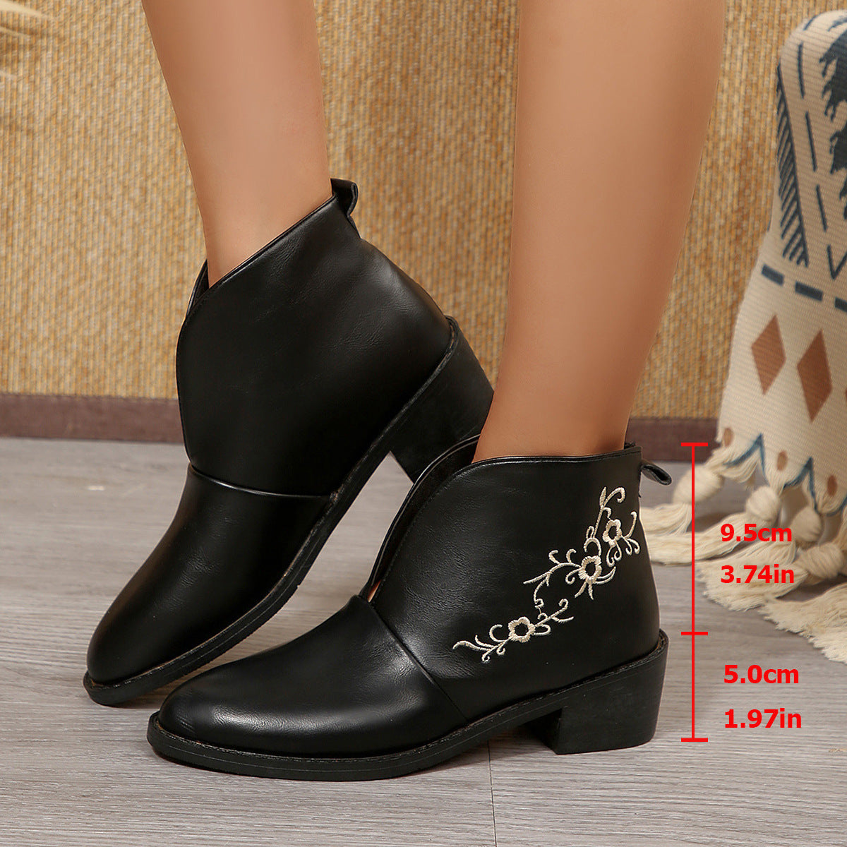 Klassische Orthopädische Stiefel mit zeitlosem Stil