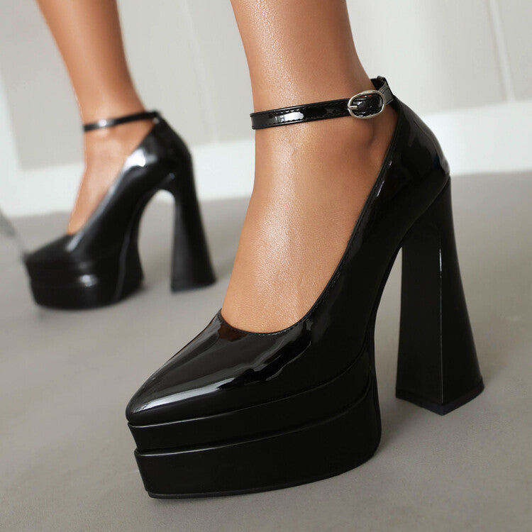 Schicke Orthopädische Schuhe mit einzigartigem Design