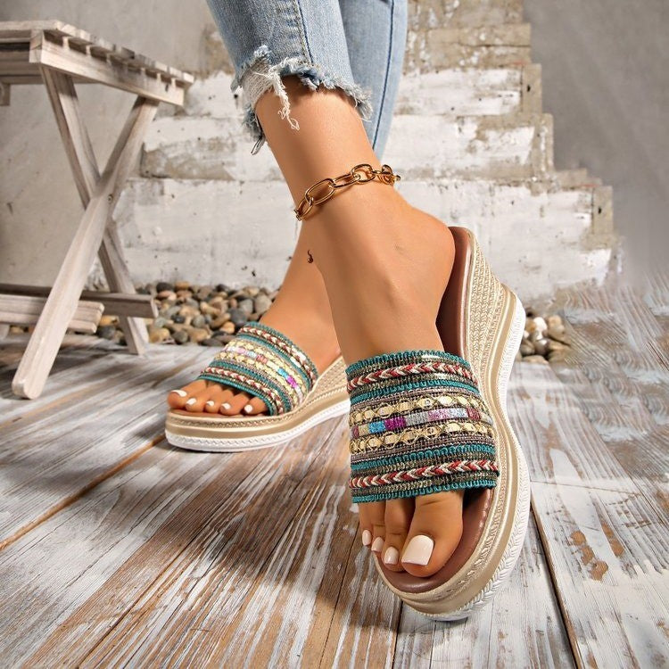 Schicke Orthopädische Sandalen mit einzigartigem Design