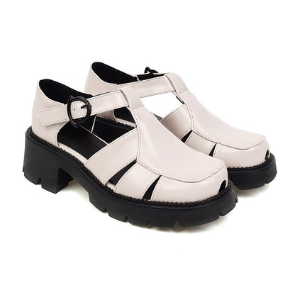 Wunderschön gefertigte Orthopädische Sandalen