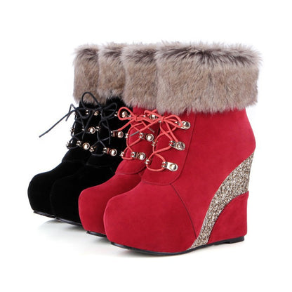 Schicke Orthopädische Stiefel mit einzigartigem Design