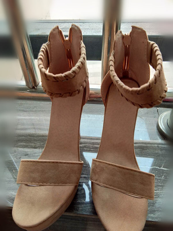 Wunderschön gefertigte Orthopädische Sandalen