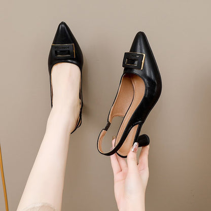 Anmutige Orthopädische Sandalen für modernen Look