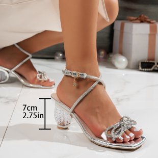 Klassische Orthopädische Sandalen mit zeitlosem Stil
