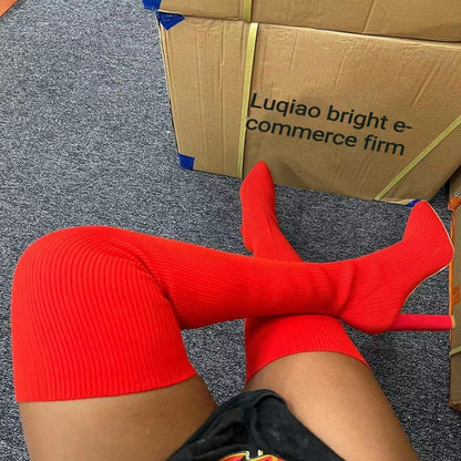 Schicke Orthopädische Stiefel mit einzigartigem Design