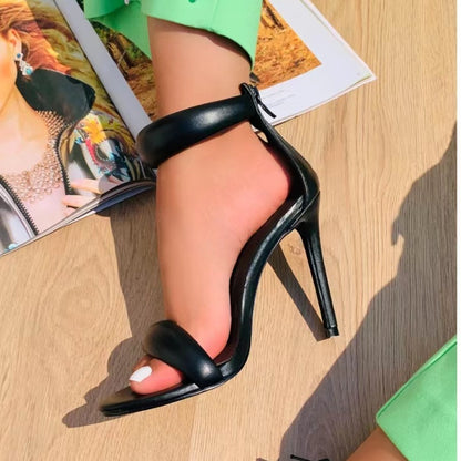 Anmutige Orthopädische Sandalen für modernen Look