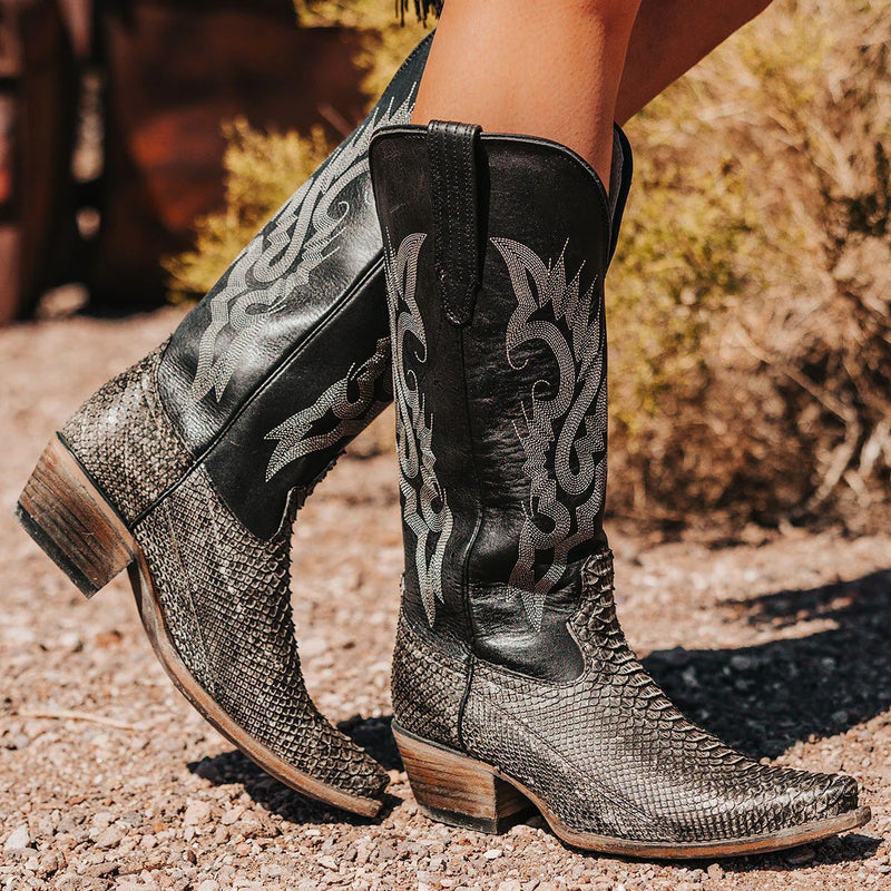 Stilvolle Orthopädische Stiefel für jeden Anlass