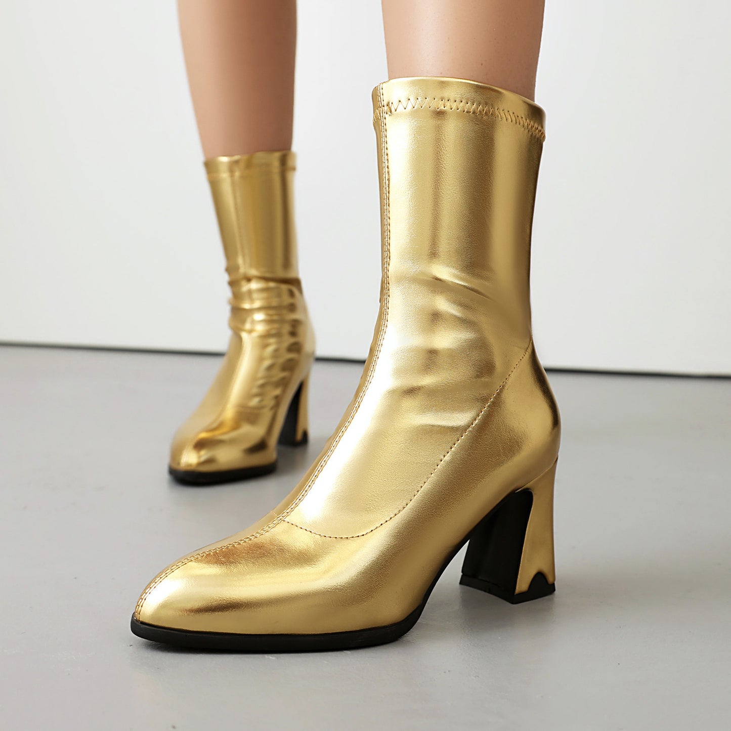 Elegante Orthopädische Stiefel für jeden Schritt