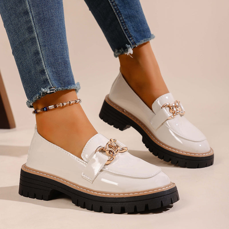 Klassische Orthopädische Schuhe mit zeitlosem Stil
