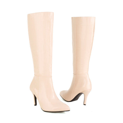 Schicke orthopädische Stiefel mit einzigartigem Design