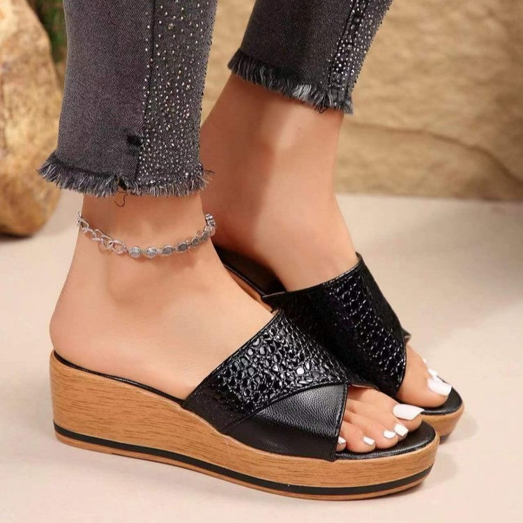 Klassische Orthopädische Sandalen mit zeitlosem Stil