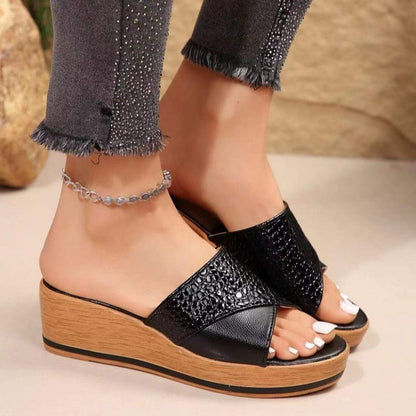 Klassische Orthopädische Sandalen mit zeitlosem Stil
