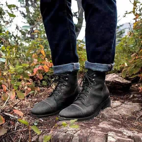 Schicke Orthopädische Schuhe mit einzigartigem Design