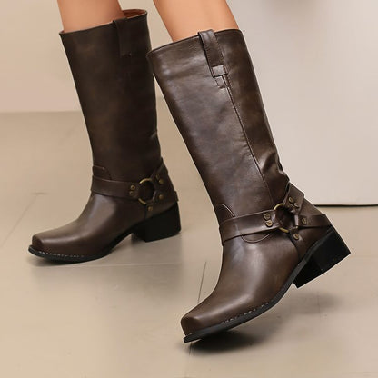 Wunderschön gefertigte orthopädische Stiefel