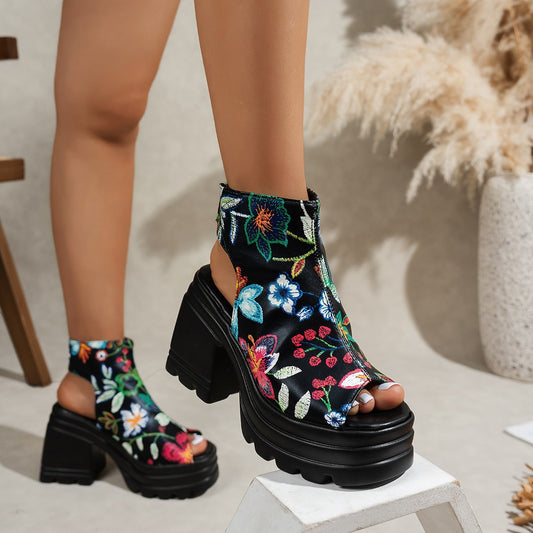 Klassische Orthopädische Stiefel mit zeitlosem Stil