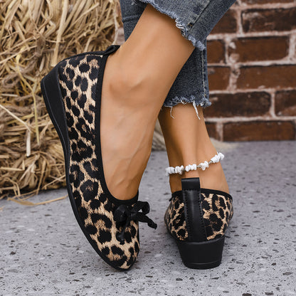 Schicke Orthopädische Schuhe mit einzigartigem Design