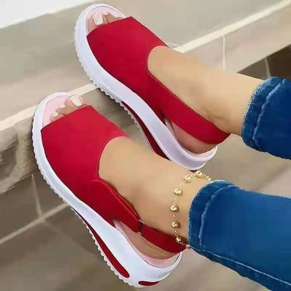 Anmutige Orthopädische Sandalen für modernen Look