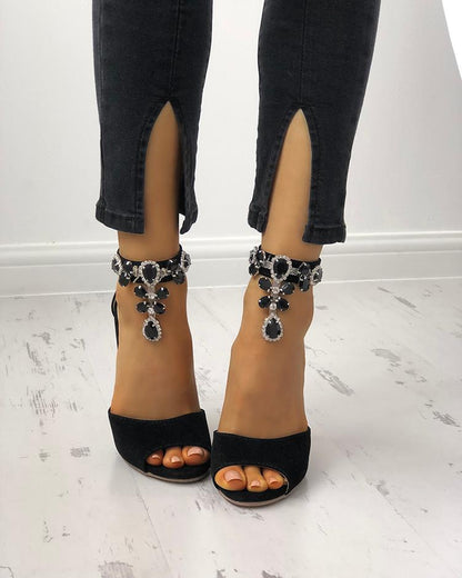 Anmutige Orthopädische Sandalen für modernen Look