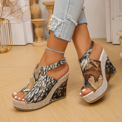 Klassische Orthopädische Schuhe mit zeitlosem Stil