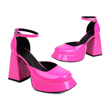 Klassische Orthopädische Sandalen mit zeitlosem Stil